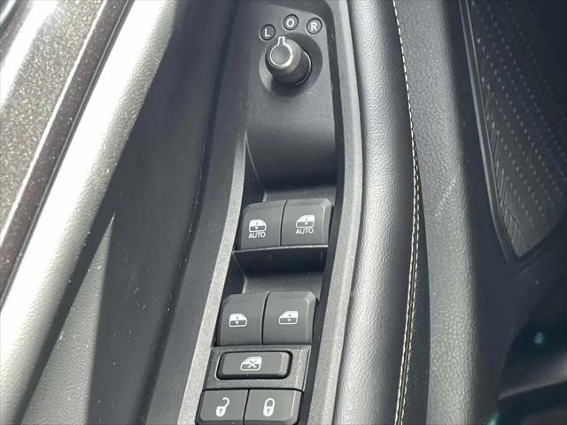 2023 Jeep Grand Cherokee Laredo 4x4