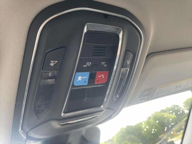 2023 Jeep Grand Cherokee Laredo 4x4