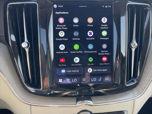 2023 Volvo XC60 B5 Ultimate Bright Theme