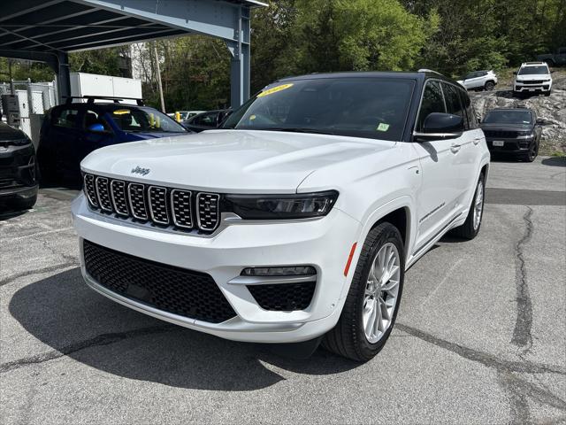 2022 Jeep Grand Cherokee Summit 4x4