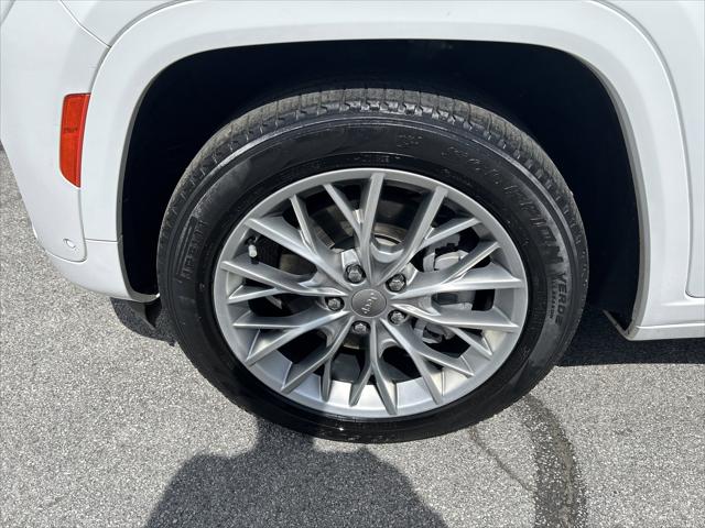 2022 Jeep Grand Cherokee Summit 4x4