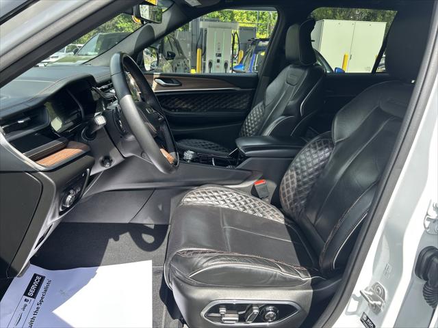 2022 Jeep Grand Cherokee Summit 4x4