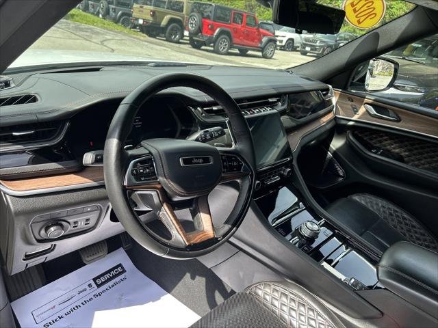 2022 Jeep Grand Cherokee Summit 4x4