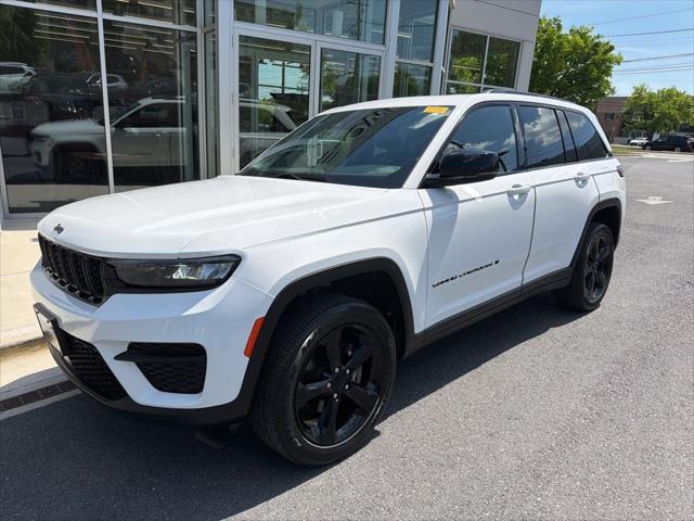 2023 Jeep Grand Cherokee Altitude 4x4