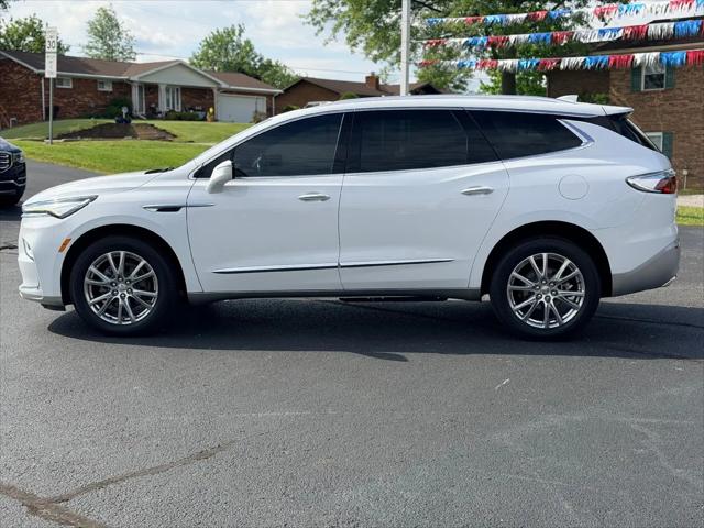 2023 Buick Enclave Essence FWD