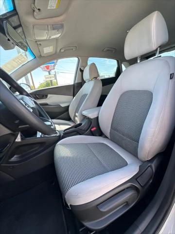 2022 Hyundai Kona SE