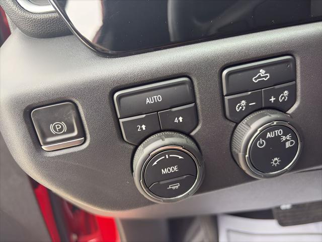 2023 Chevrolet Silverado 1500 4WD Crew Cab Short Bed LT with 2FL