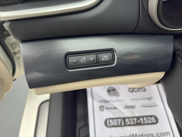 2023 Nissan Maxima Platinum Xtronic CVT