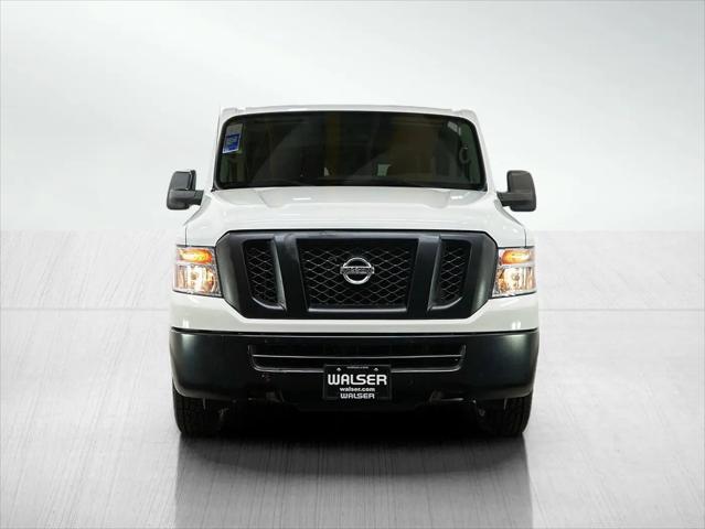2020 Nissan 3500 S