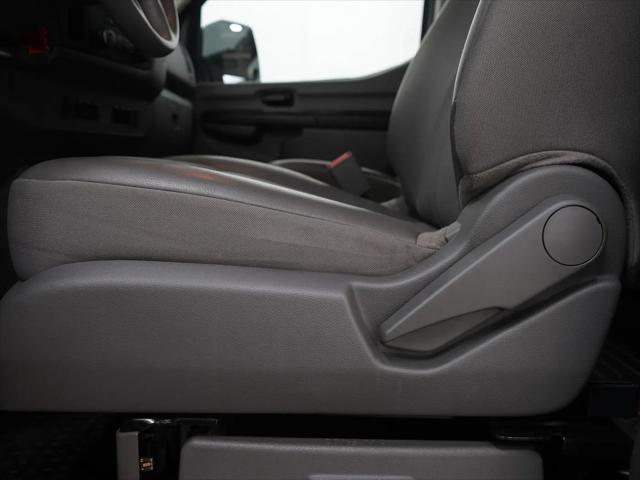 2020 Nissan 3500 S