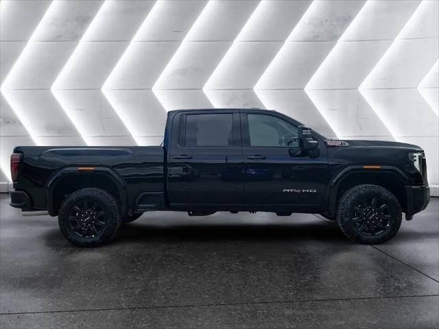 2026 GMC Sierra 2500HD Crew Cab, Standard Bed, AT4, 4WD