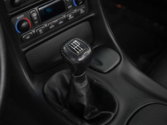 2001 Chevrolet Corvette Base