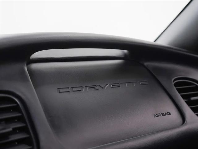 2001 Chevrolet Corvette Base