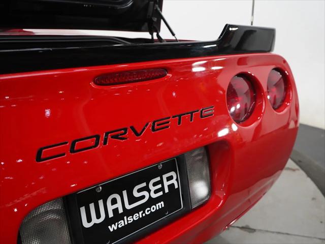 2001 Chevrolet Corvette Base
