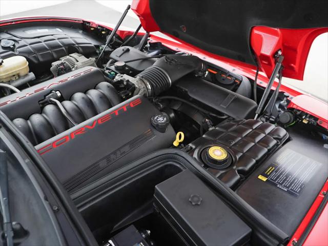 2001 Chevrolet Corvette Base
