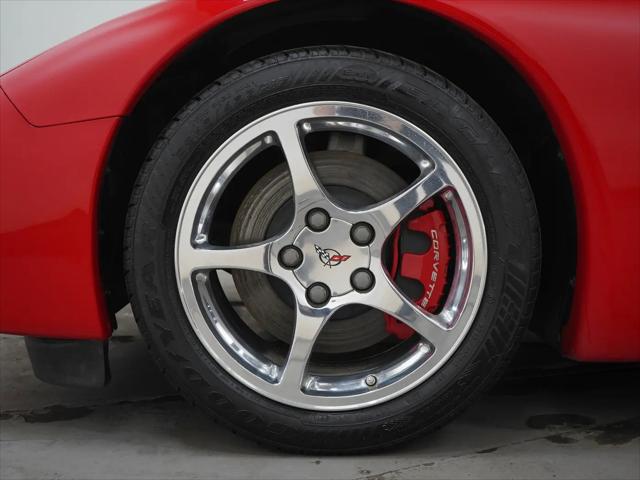 2001 Chevrolet Corvette Base