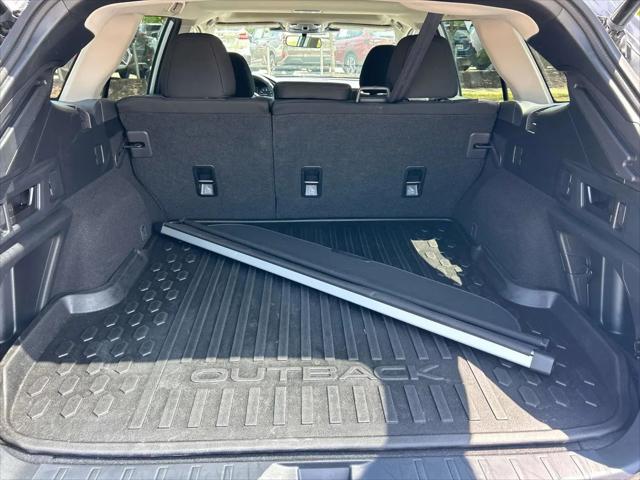 2025 Subaru Outback Premium