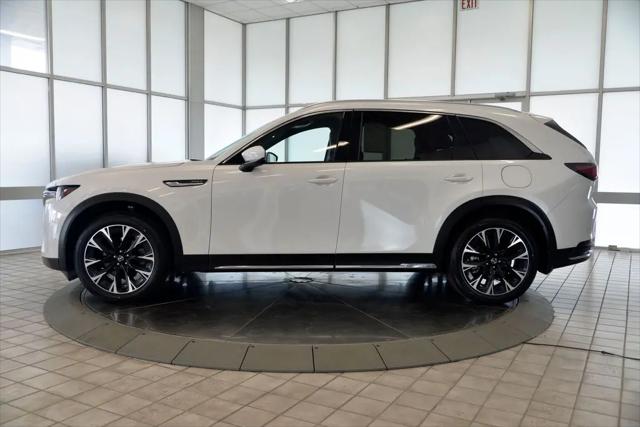 2024 Mazda X-90 Premium Plus