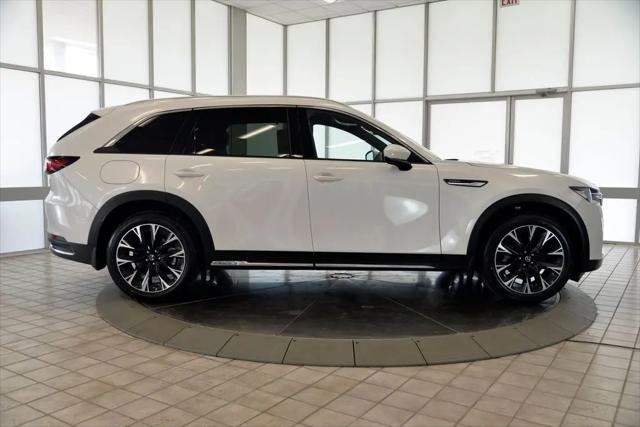 2024 Mazda X-90 Premium Plus
