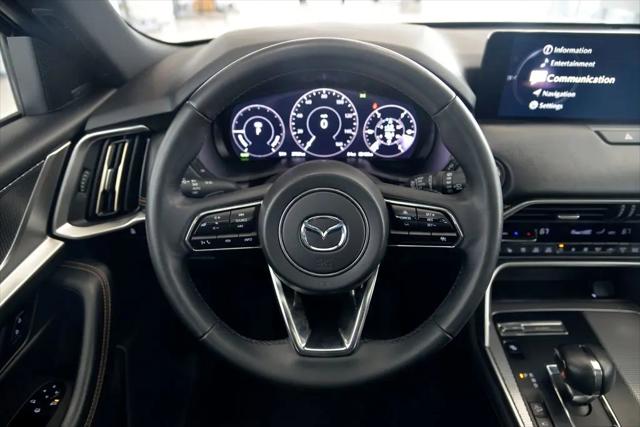 2024 Mazda X-90 Premium Plus