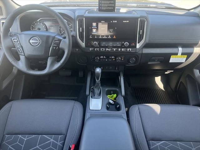 2026 Nissan Frontier Crew Cab SV 4x2