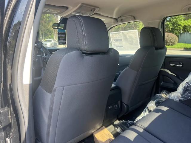 2026 Nissan Frontier Crew Cab SV 4x2
