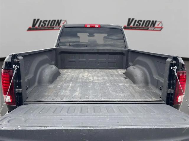2023 Ram 1500 Classic Warlock Quad Cab 4x4 6'4" Box