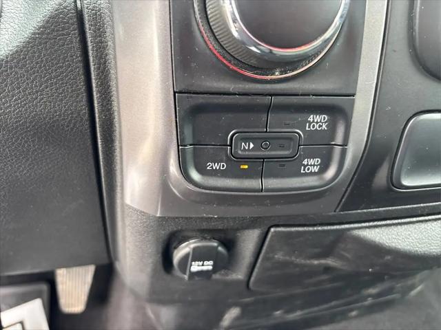 2023 Ram 1500 Classic Warlock Quad Cab 4x4 6'4" Box