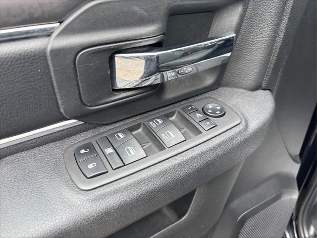 2023 Ram 1500 Classic Warlock Quad Cab 4x4 6'4" Box