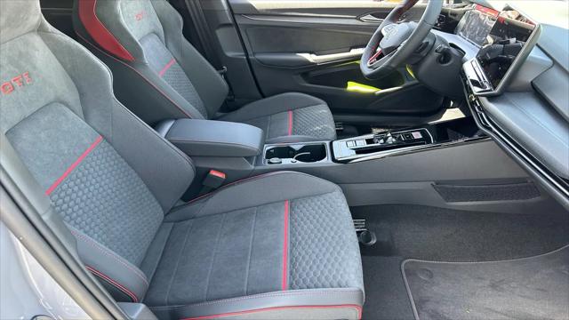 2026 Volkswagen Golf GTI SE