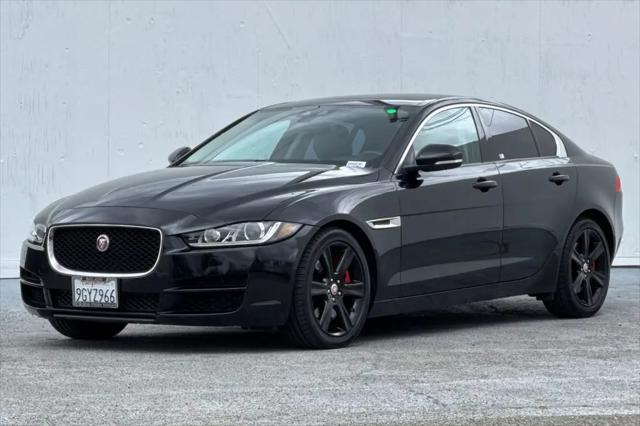 2017 Jaguar XE 35t Premium