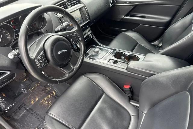 2017 Jaguar XE 35t Premium