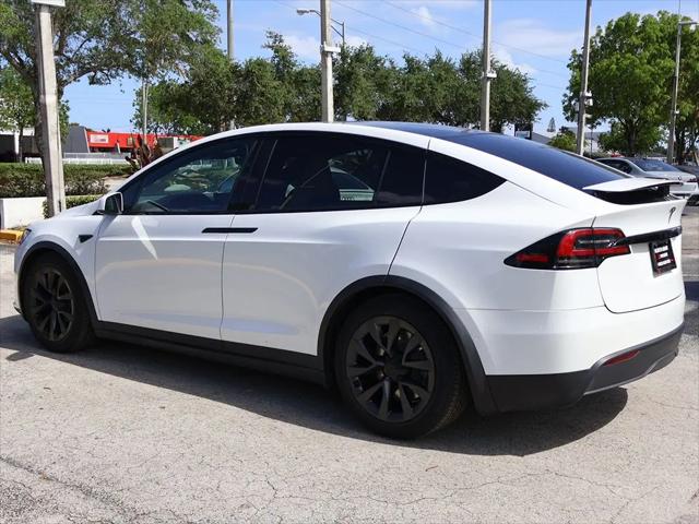 2022 Tesla Model X Plaid Tri Motor All-Wheel Drive