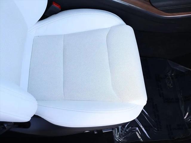 2022 Tesla Model X Plaid Tri Motor All-Wheel Drive