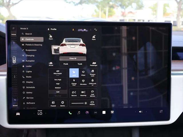 2022 Tesla Model X Plaid Tri Motor All-Wheel Drive