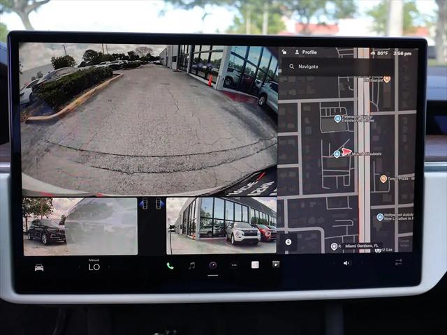 2022 Tesla Model X Plaid Tri Motor All-Wheel Drive