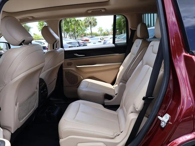 2022 Jeep Grand Cherokee L Limited 4x4