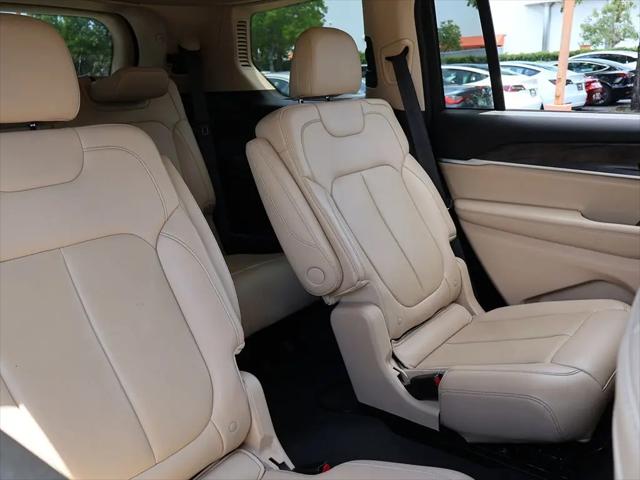2022 Jeep Grand Cherokee L Limited 4x4