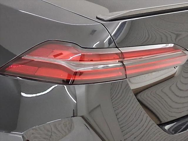 2025 BMW M5 Standard