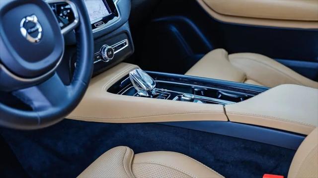 2023 Volvo XC90 B6 Ultimate 7-Seater