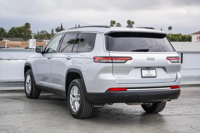 2024 Jeep Grand Cherokee L Laredo 4x4