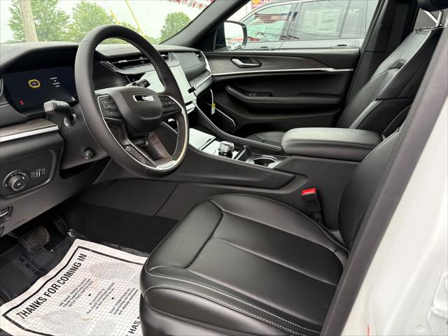 2026 Jeep Grand Cherokee Limited 4x2