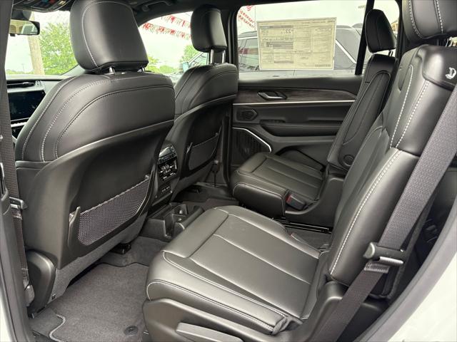 2026 Jeep Grand Cherokee Limited 4x2