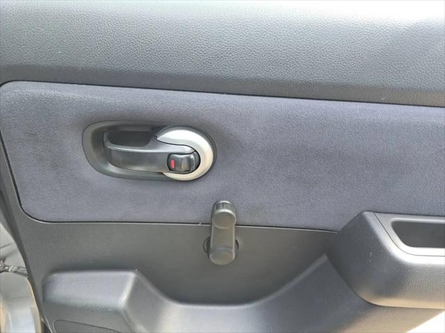 2009 Nissan Versa 1.8S