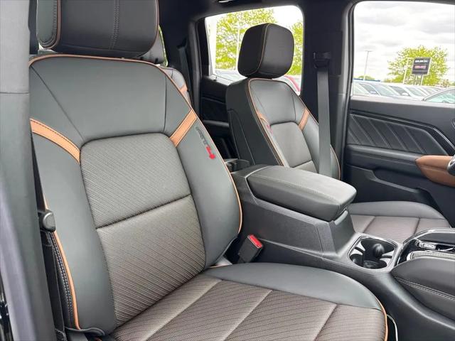 2026 GMC Canyon AT4, 4WD