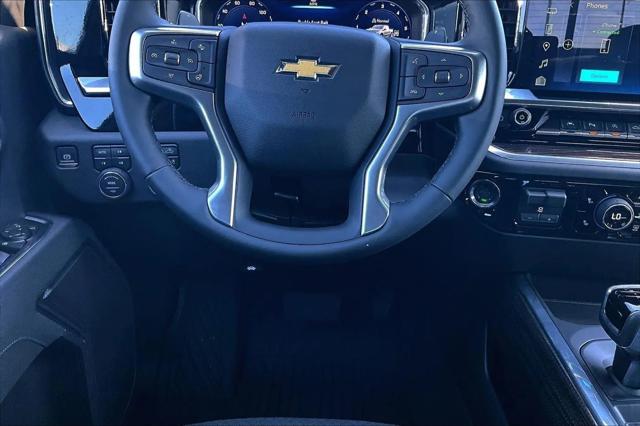 2026 Chevrolet Silverado 1500 4WD Crew Cab Standard Bed LT
