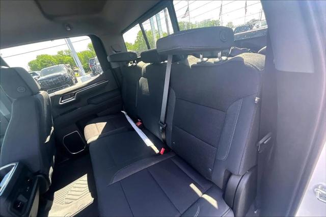 2026 Chevrolet Silverado 1500 4WD Crew Cab Standard Bed LT