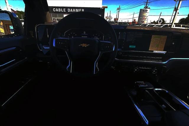 2026 Chevrolet Silverado 1500 4WD Crew Cab Standard Bed LT