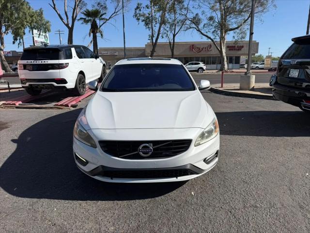 2015 Volvo S60 T6 R-Design