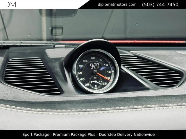 2018 Porsche 911 Carrera 4S